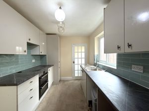 Kitchen- click for photo gallery